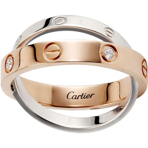 anillo de joyas cartier.